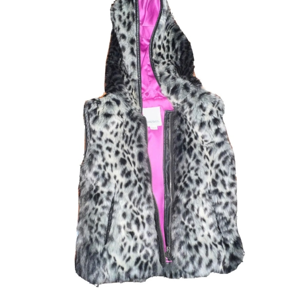 Diesel girls leopard  faux fur  vest medium hood